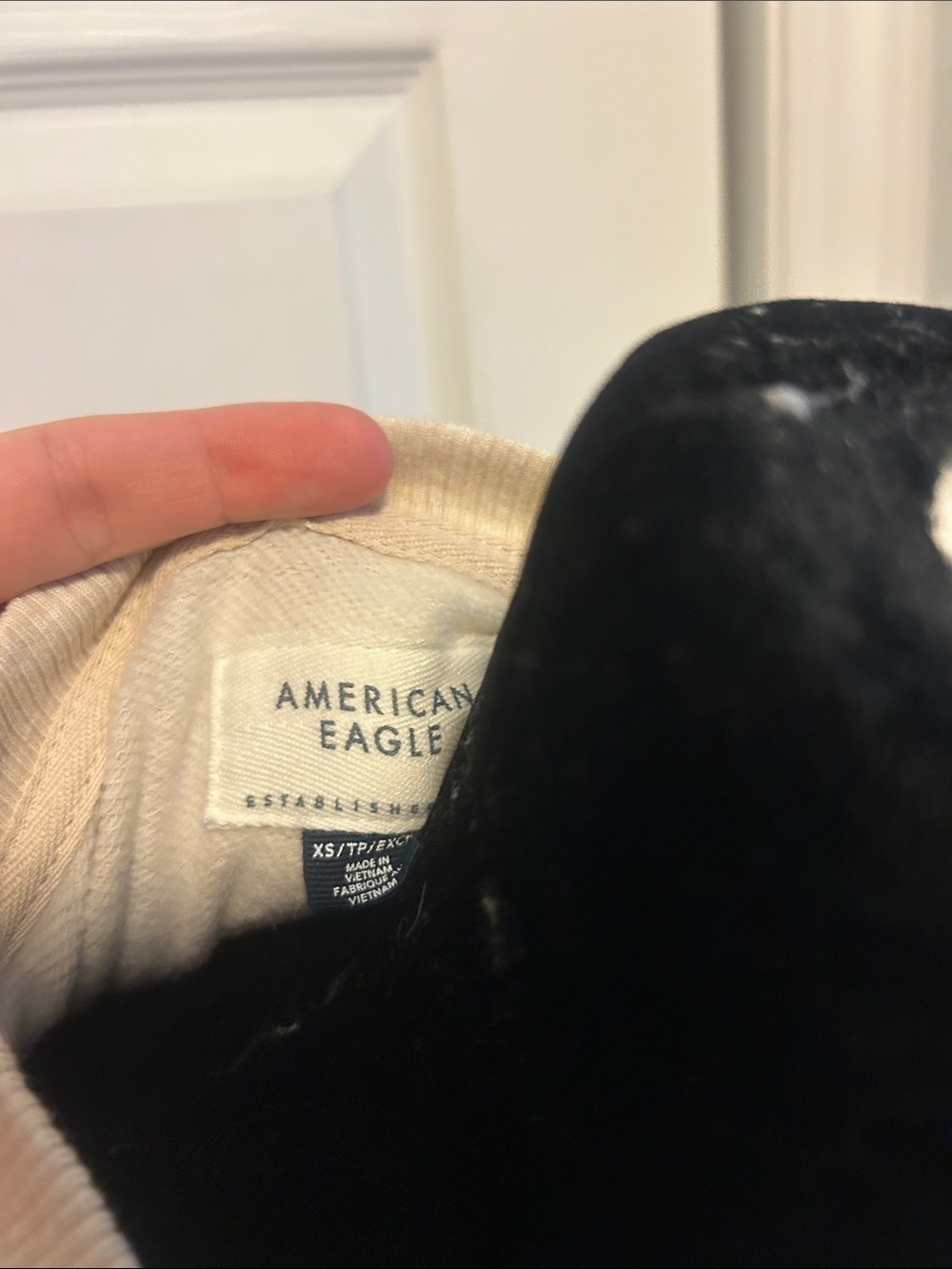 American Eagle Outfitters Beige Camo Crewneck Sweater - Picture 2 of 6